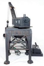 Load image into Gallery viewer, Lionel 6-24134 Bethlehem Steel Operating Gantry Crane Bucyrus Erie Clamshell Bucket
