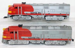 Marx 1095 Santa Fe F AA Units Silver version El Capitan 1950s Silver trucks