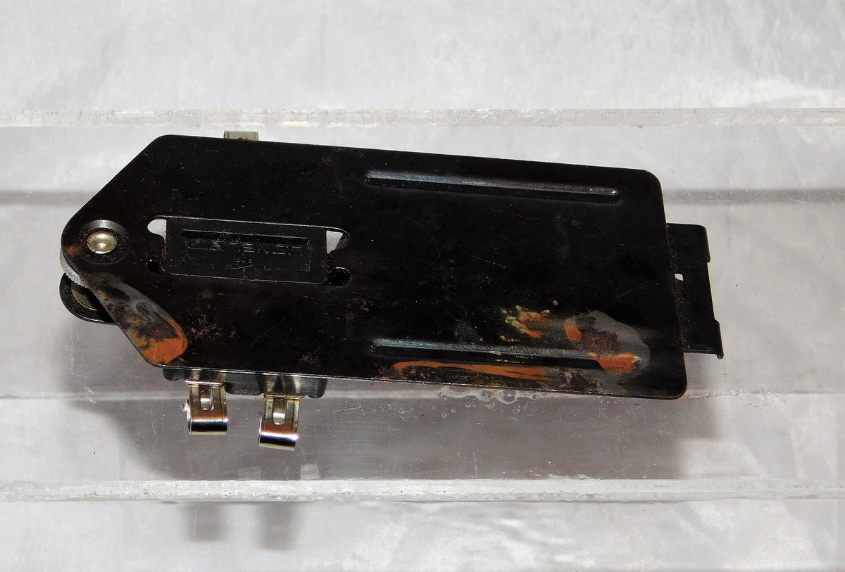 Modern Lionel Trains 153C contactor accessory track trip pressure plat ...