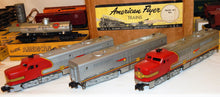 Load image into Gallery viewer, 1954 American Flyer 5374W The Chief Santa Fe Freight Set BOXED 4713 PAs +7 cars!
