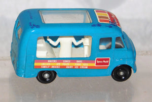 Lesney #47 Vintage Commer Ice Cream Canteen Diecast truck Lyons Maid w/Man blue