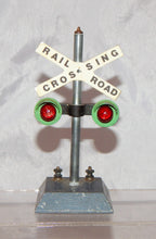 Load image into Gallery viewer, ORIGINAL American Flyer #760 Highway Crossing Flasher metal clean 1950s S / O
