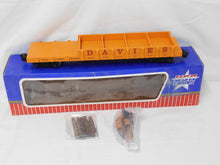 Load image into Gallery viewer, USA Trains Davies Steel Corp Work Flat Car NMRA Special 2001 DSCX 12120 G scale
