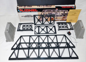 Lionel Trains 6-12772 Extension Bridge w/ Flasher & Piers BOXED complete 26" O/S