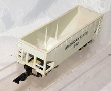 Load image into Gallery viewer, American Flyer 640 off WHITE hopper black print Interesting Type1 truck 47 Link
