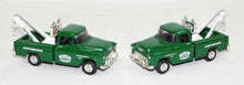 Load image into Gallery viewer, MTH 30-7615 Service Center Flatcar w/ diecast Ertl &#39;55 Cameo Wreckers Tow Trucks
