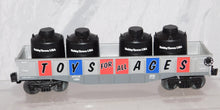 Load image into Gallery viewer, Lionel 6-26093 HobbyTown USA gondola +4 cannisters HTUX1980 ToysAges 2004 Scarce
