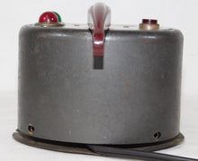 Load image into Gallery viewer, American Flyer 8B 100 watt transformer Power 1946-52 new cord just serviced
