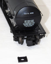 Load image into Gallery viewer, Des Plaines Hobbies 14103 Canadian General tank car CGTX 1096 S scale 1996
