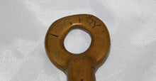 Load image into Gallery viewer, International Great Northern Brass Railroad Key I&amp;GN
