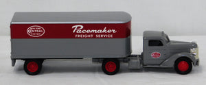 Ertl F248UO New York Central System Pacemaker Freight Service diecast truck trai