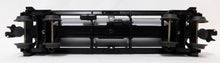 Load image into Gallery viewer, Lionel 6-26189 NYC Tank Car New York Central 6042 Silver Single Dome Rail Train
