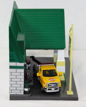 Load image into Gallery viewer, Menards Dave&#39;s Garage Towing Tires TuneUps O Gauge Assembled Lighted Figrs C8 Serv
