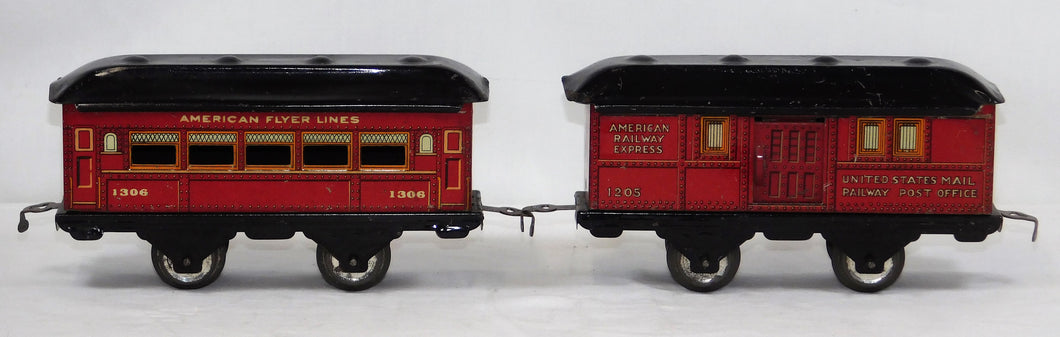 Prewar O American Flyer 1205 & 1306 FOUR WHEEL version WindUp Set passenger cars