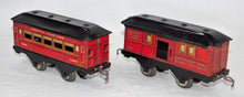 Load image into Gallery viewer, Prewar O American Flyer 1205 &amp; 1306 FOUR WHEEL version WindUp Set passenger cars
