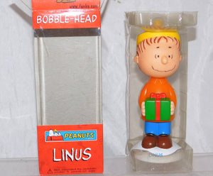 Christmas Linus Funko Bobble-Head Doll Peanuts Charlie Brown 7" LNIB bobblehead