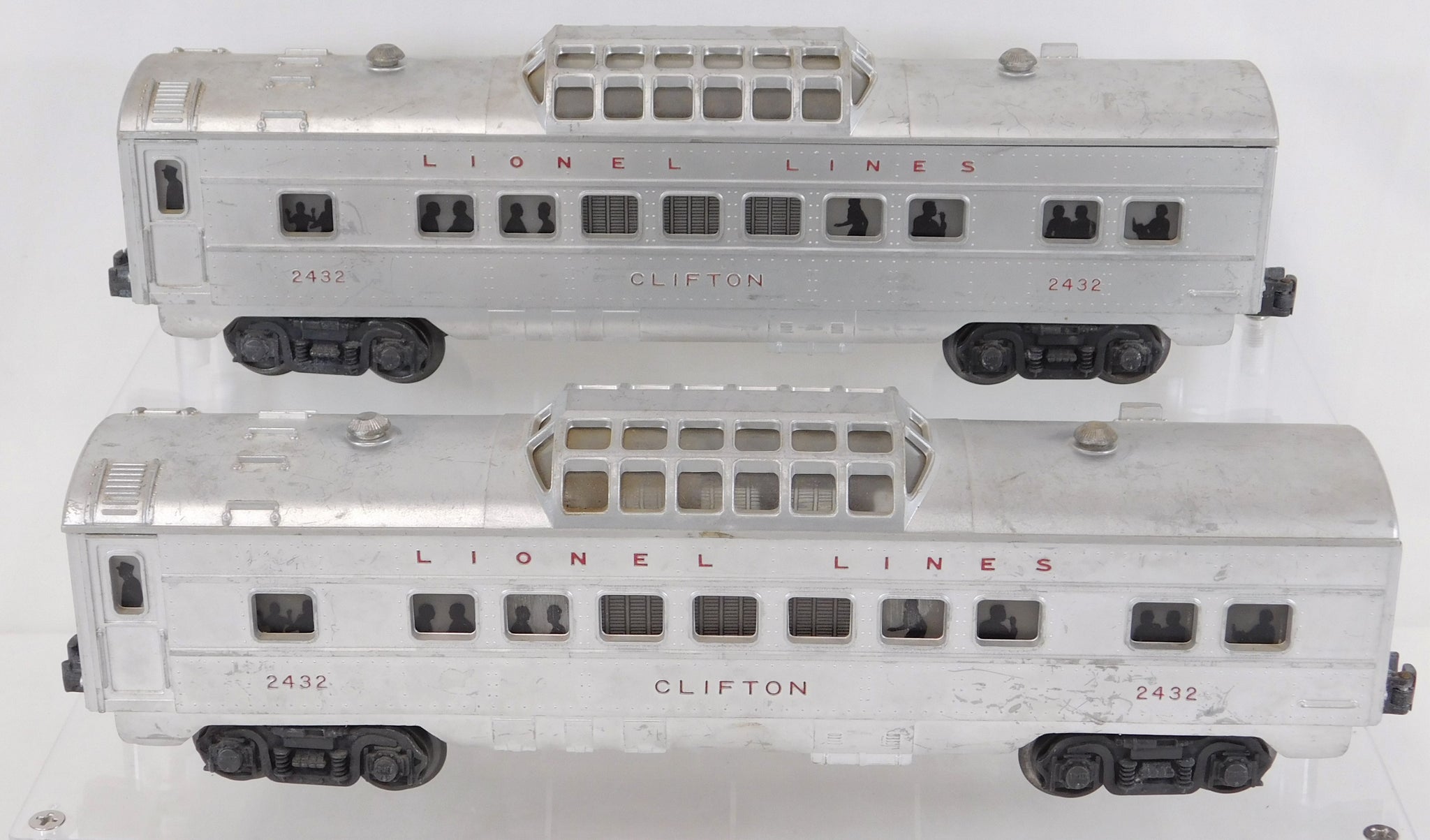 Lionel postwar passenger store cars