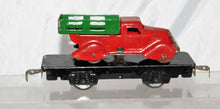 Load image into Gallery viewer, Marx Trains #562 Flatcar w/red &amp; green stake truck 6&quot; tinplate WOOD wheels ORIGINAL
