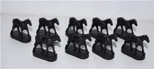 Load image into Gallery viewer, LIONEL 3356-100 (9) black horses for 3356 Oprtng horse car O gauge
