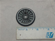 Load image into Gallery viewer, Wheel Lionel 600-8606-611 One Flanged end Whitewall WHEEL for Hudson B&amp;A 784

